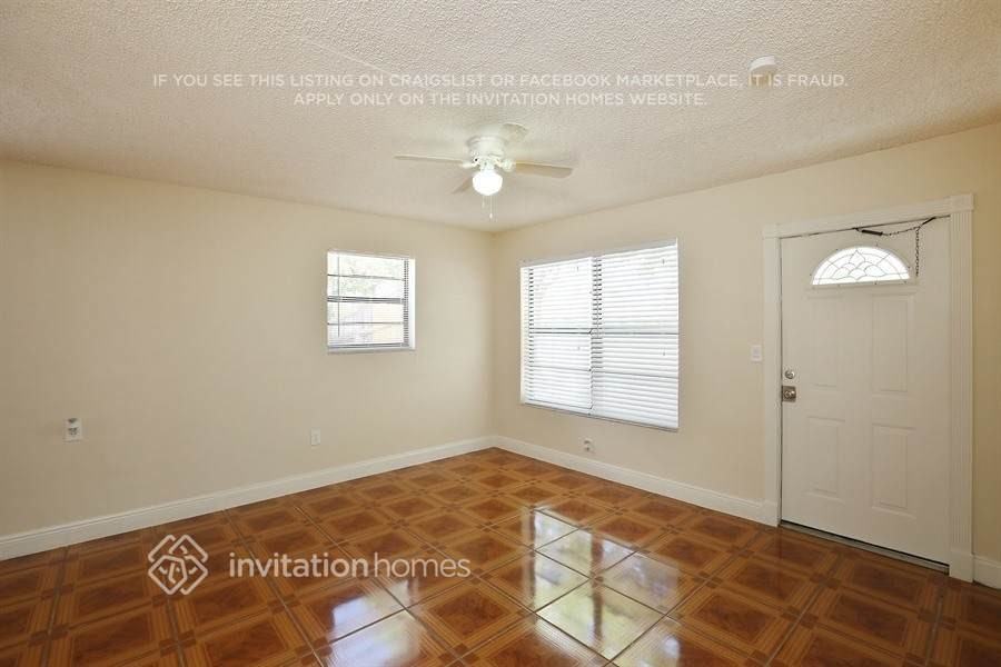 1440 N 68th Ter - Photo 3 of 18