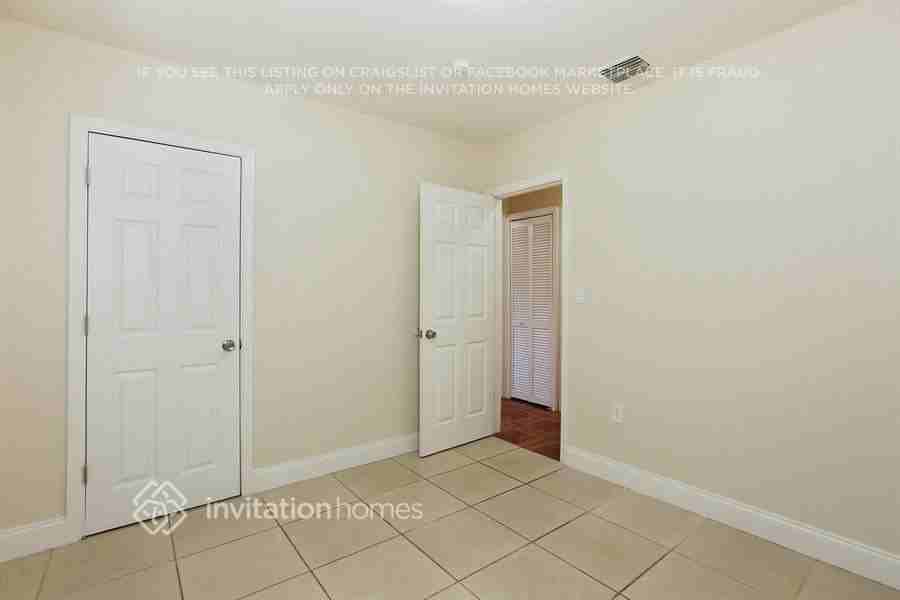 1440 N 68th Ter - Photo 6 of 18