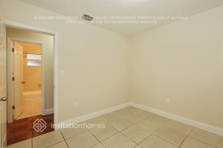 1440 N 68th Ter - Photo 7 of 18