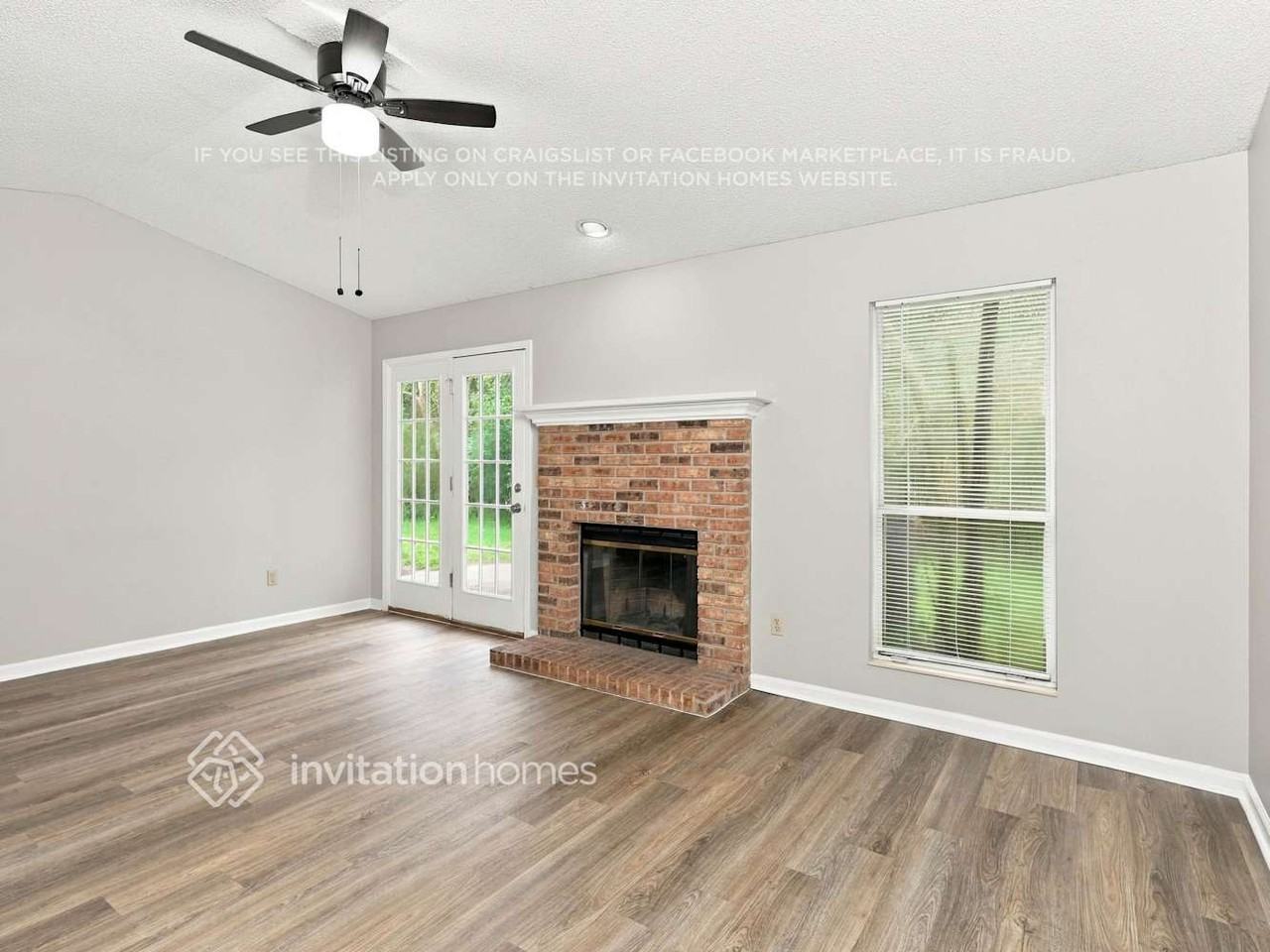 3846 English Colony Dr S - Photo 3 of 17
