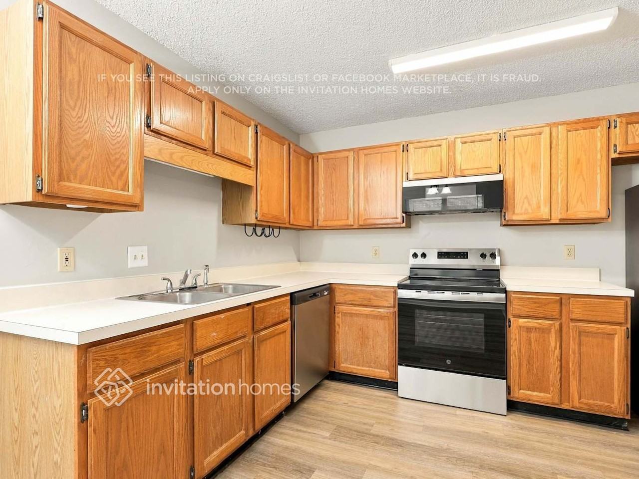 3846 English Colony Dr S - Photo 6 of 17