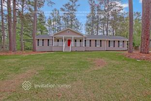 3190 Rockview Dr - Photo 1 of 1