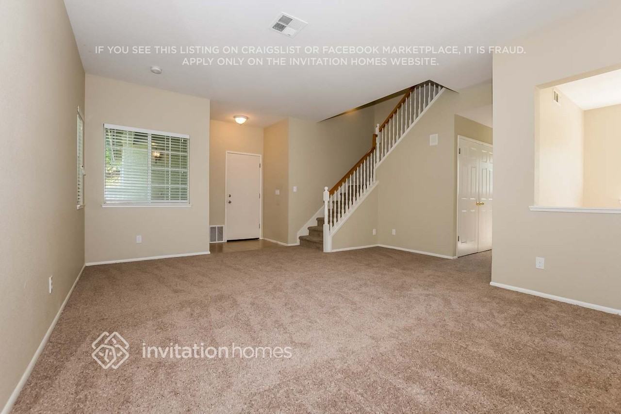 8710 Clear Star Ct - Photo 2 of 17