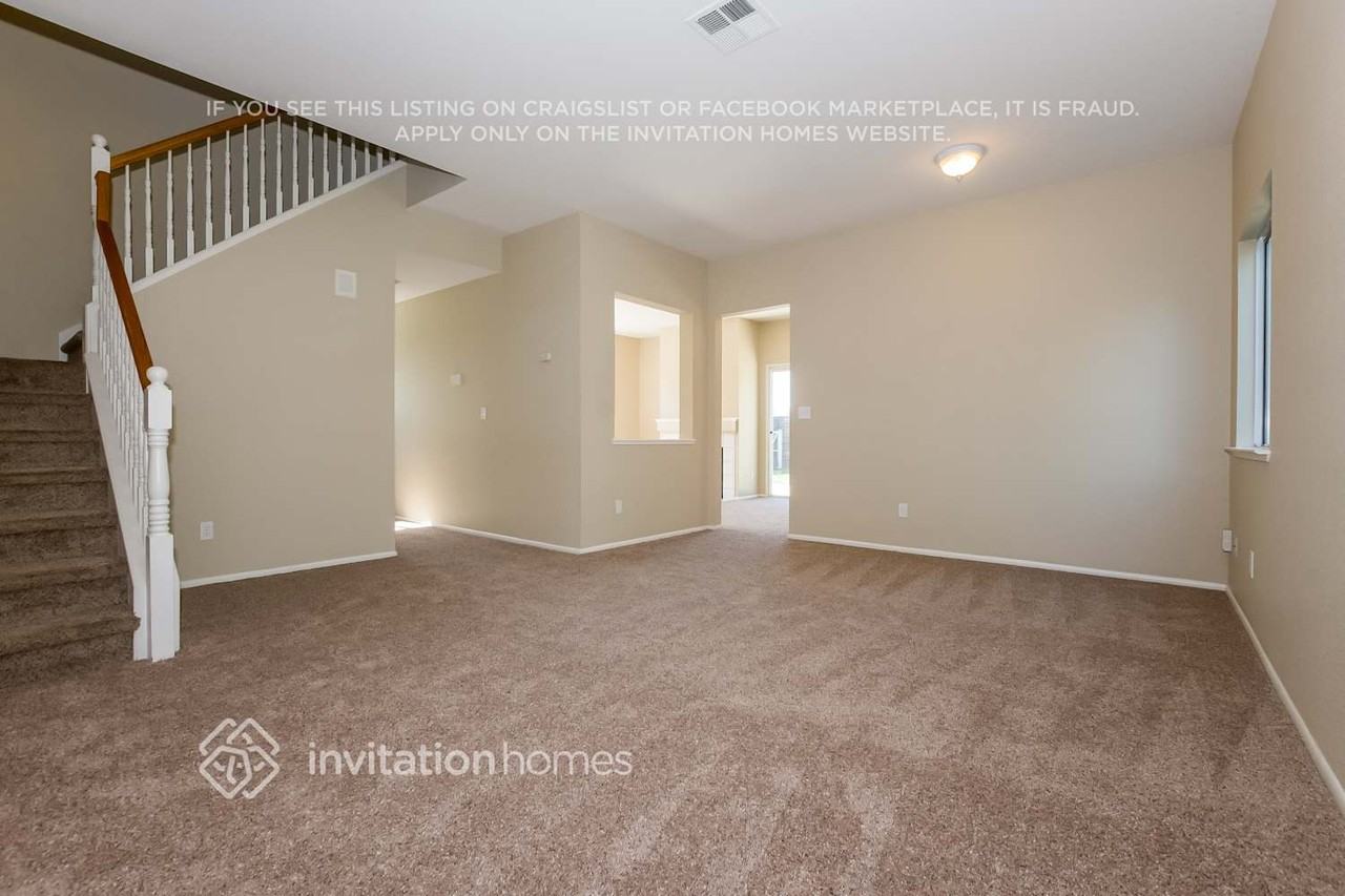 8710 Clear Star Ct - Photo 3 of 17