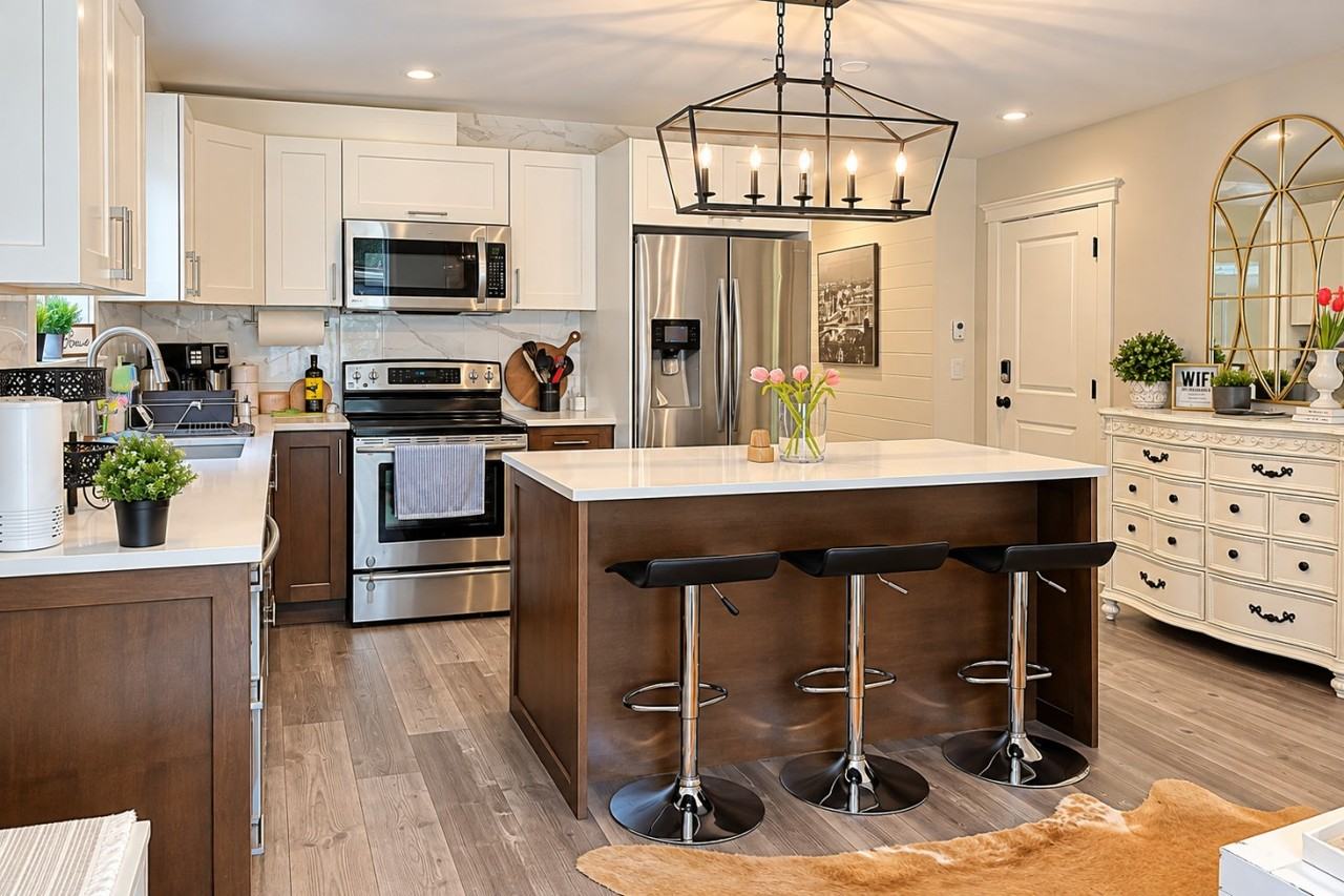Luxury 2BR Suite in Bear Mountain | Prime Location - Photo 4 of 10
