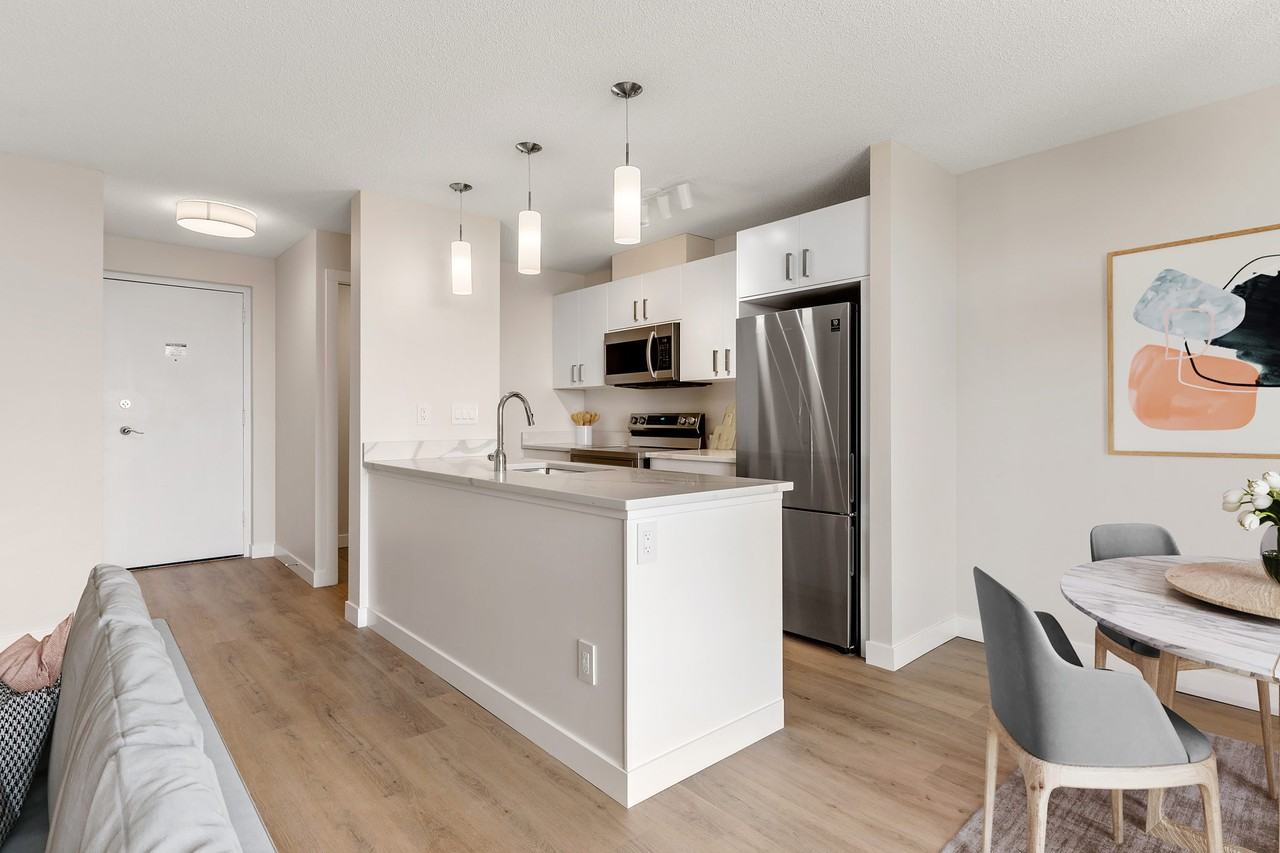 Legacy Tower | 1BR & 2BR High - Photo 2 of 27
