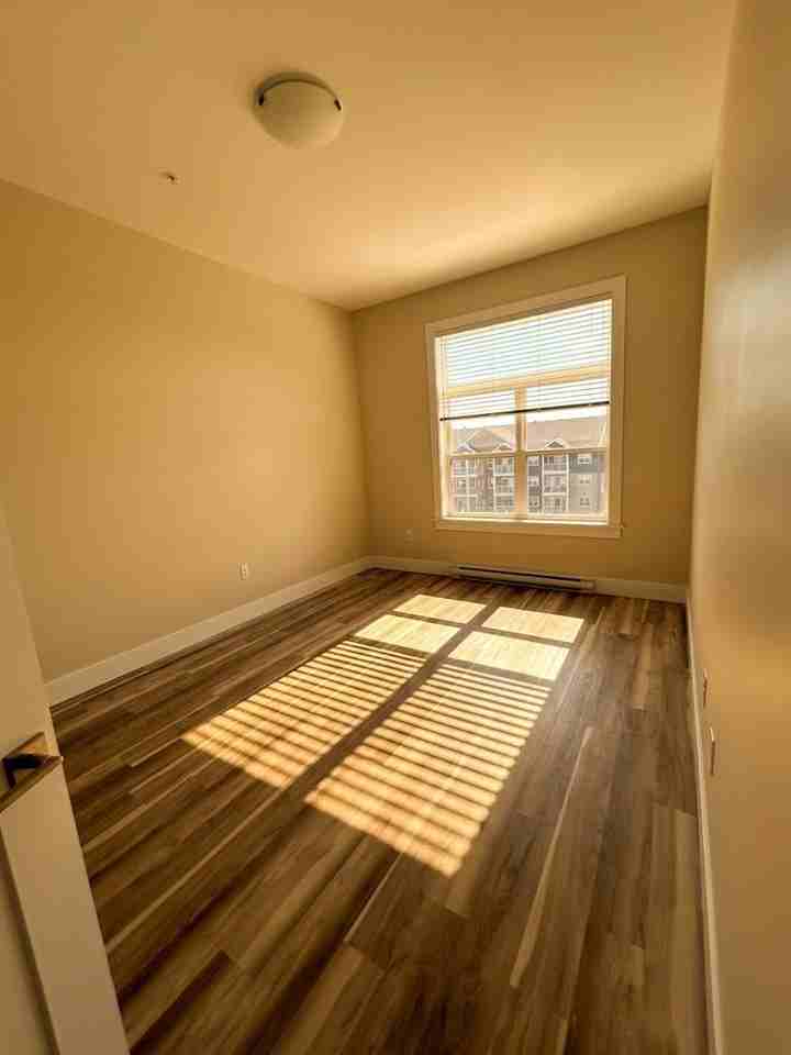 101 Roselin Court - Photo 7 of 8