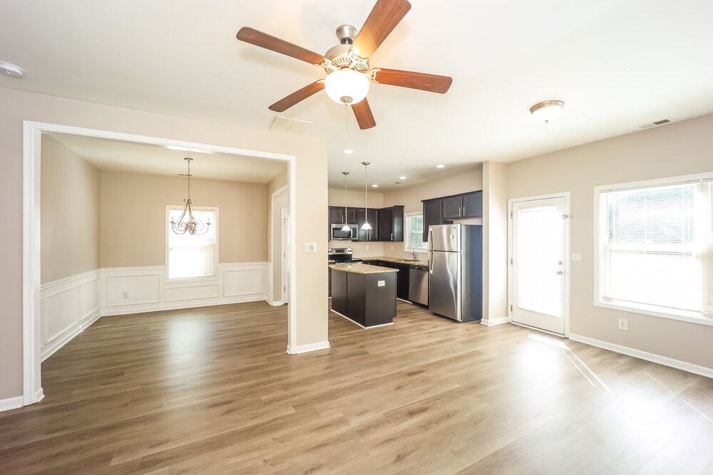 6491 Splitpine Ct - Photo 7 of 17