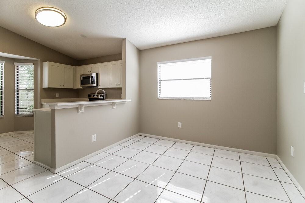 4342 Cloverleaf Pl - Photo 6 of 16