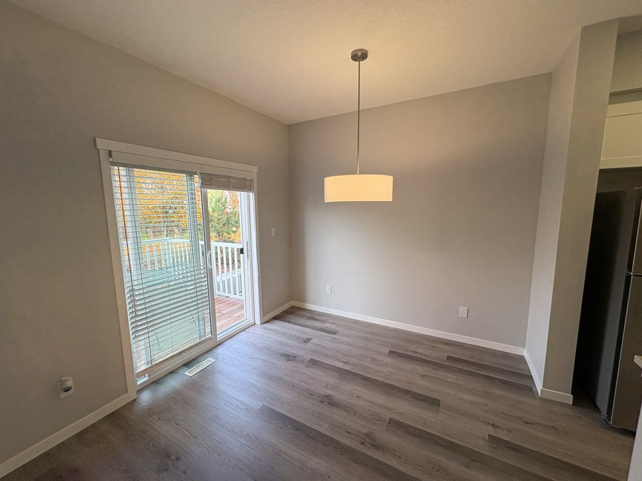 320 Secord Blvd Nw - Photo 6 of 45