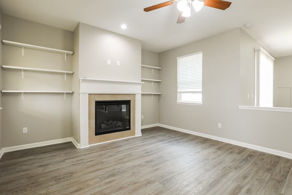 360 Vineyard Ln - Photo 5 of 17