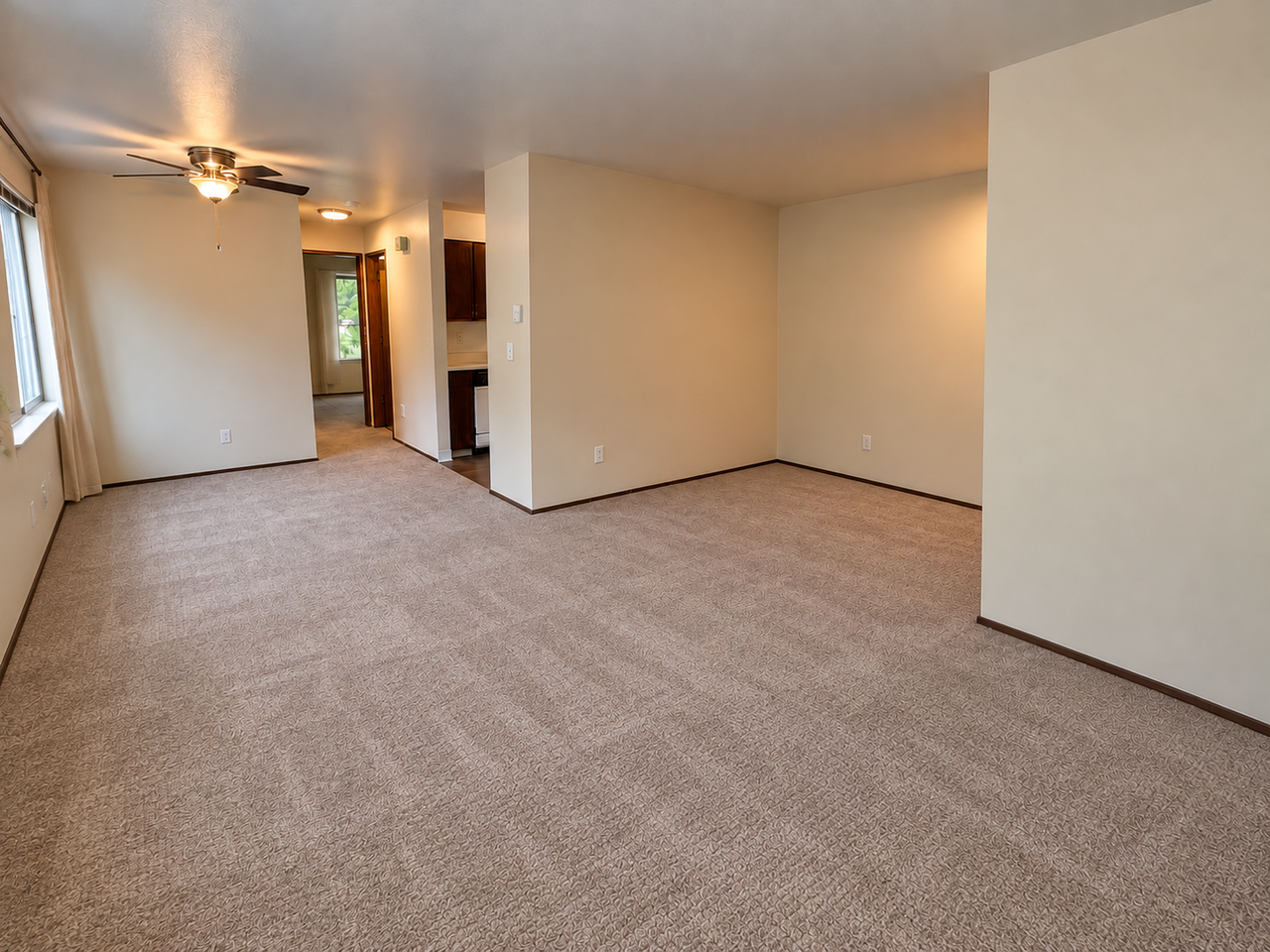 Hillcrest style - Photo 3 of 19