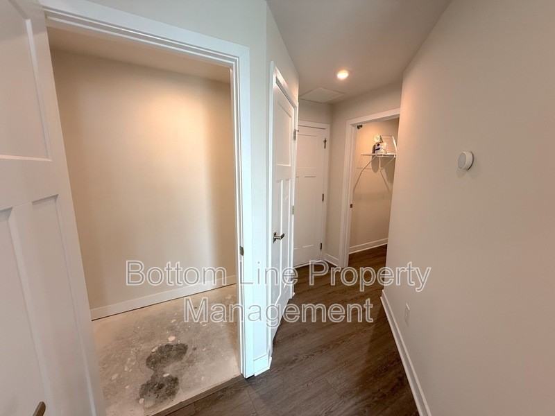 1121 Newell Towns Ln - Photo 5 of 32