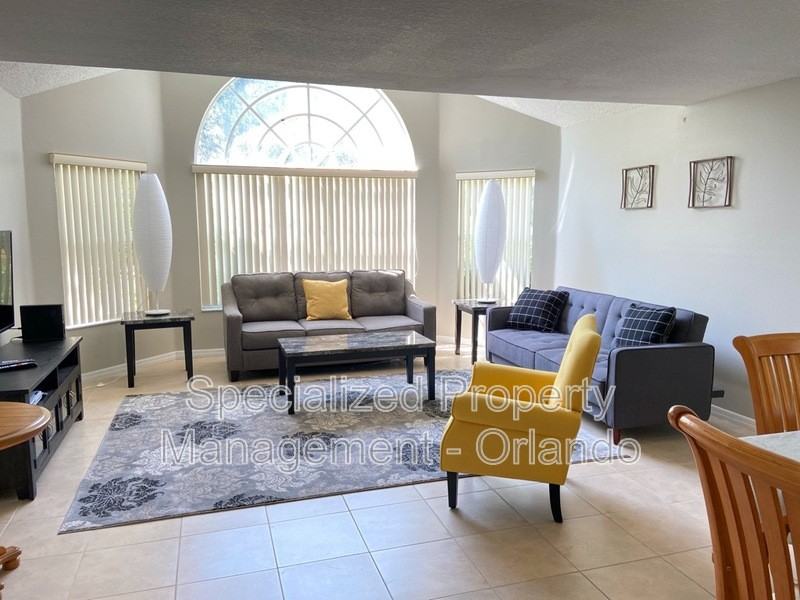 5012 Laguna Bay Cir #67 - Photo 3 of 15