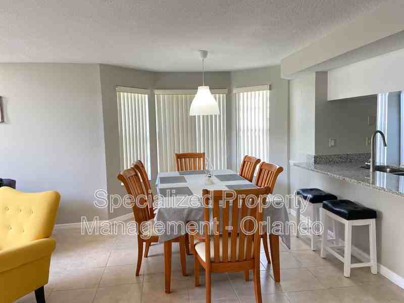 5012 Laguna Bay Cir #67 - Photo 5 of 15
