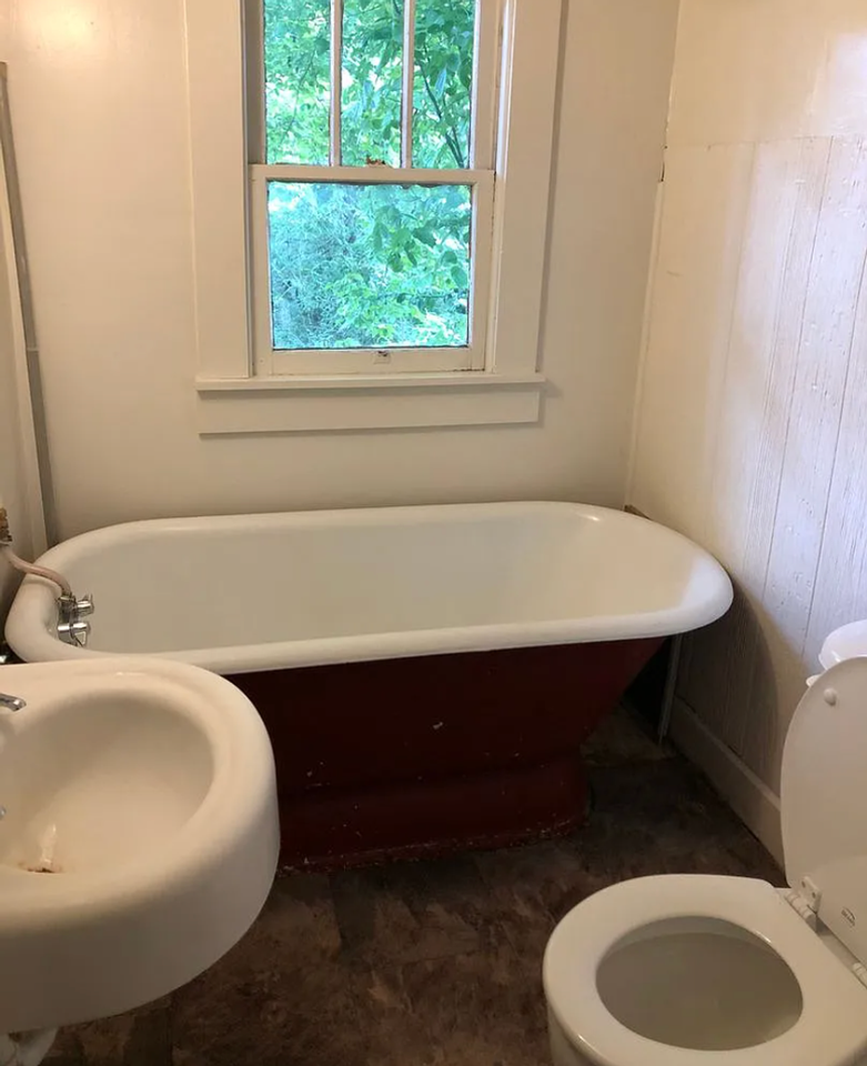 348 S Grant - Photo 2 of 4