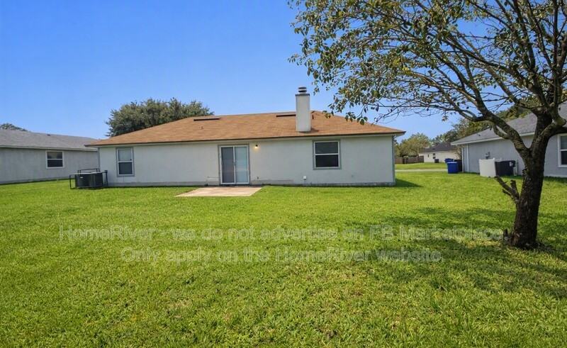 6711 Salt Pond Dr N - Photo 2 of 4