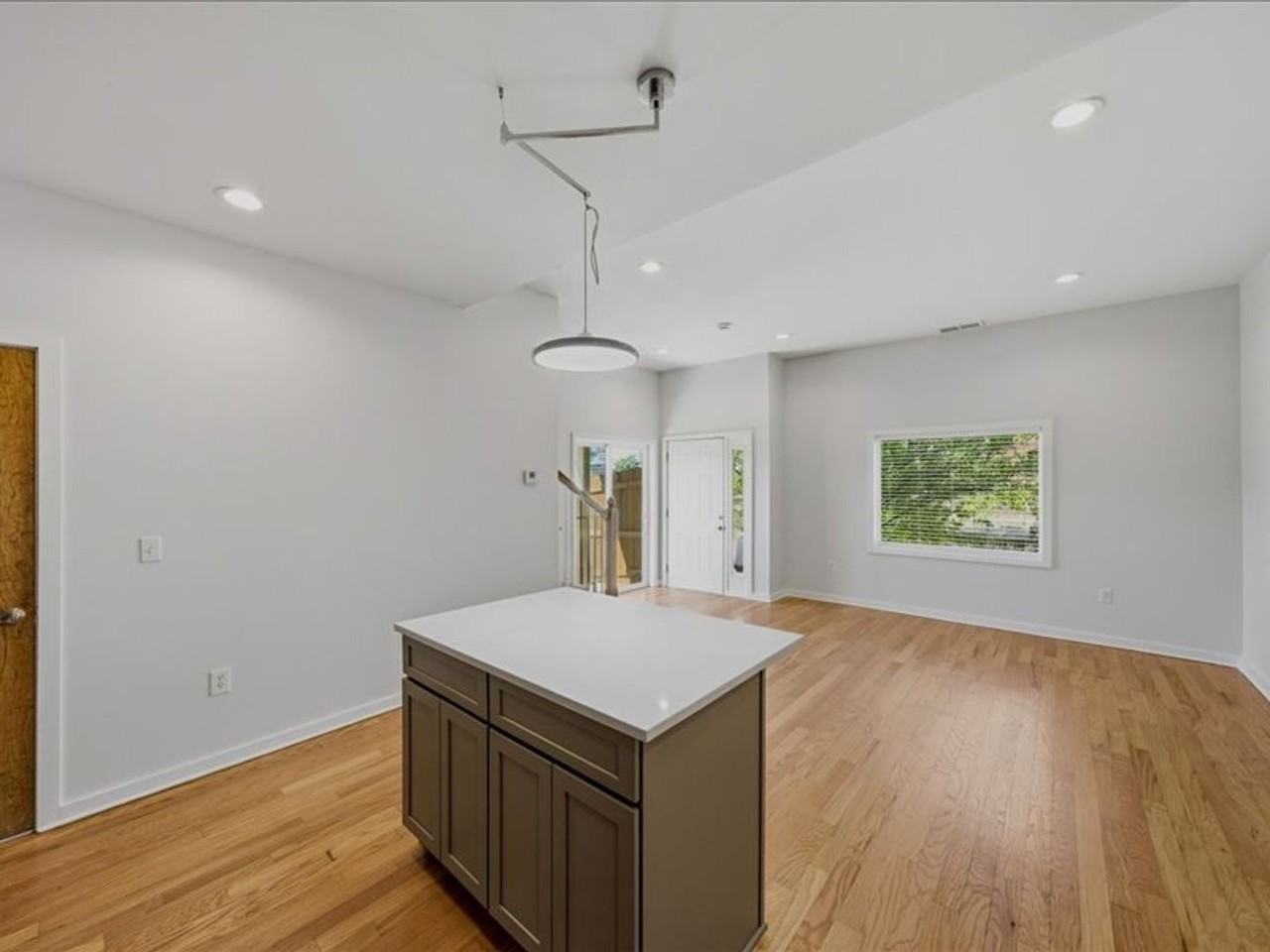 Cherry Hill Row - Photo 4 of 22