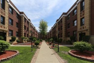 823 W Waveland Ave #1S - Photo 1 of 1