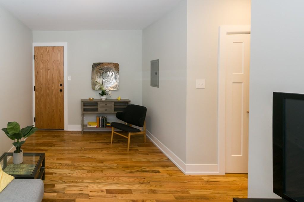 2912 N Mildred Ave #1CC - Photo 7 of 14