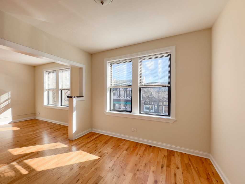 343 Park Ave #09 - Photo 5 of 21