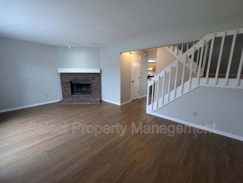 5404 Evard Rd - Photo 4 of 22