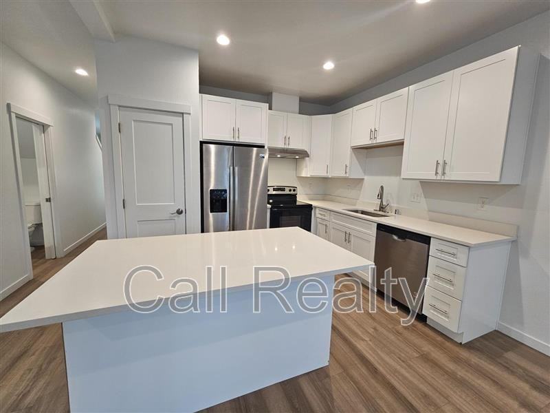 3813 E 12th Ave - Photo 7 of 29