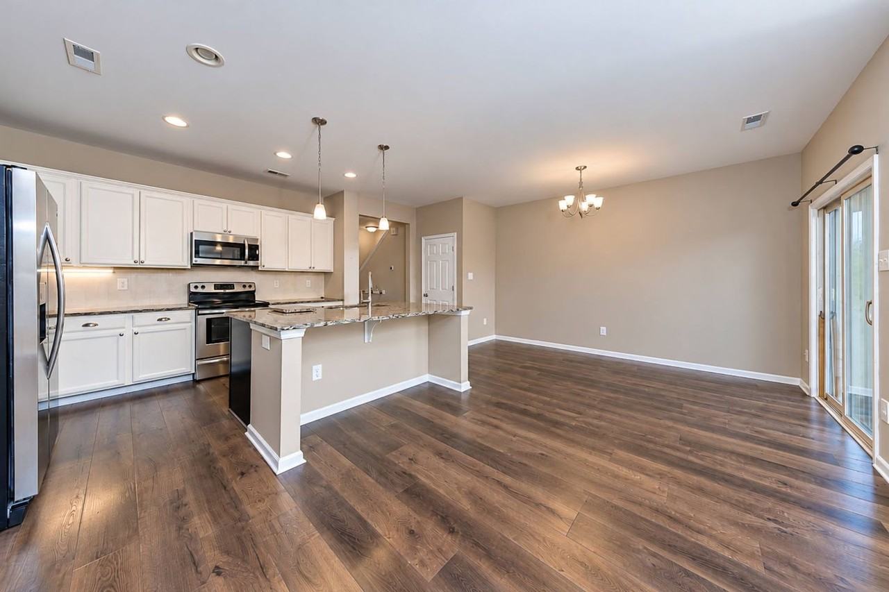 6519 Campaign St - Photo 4 of 12