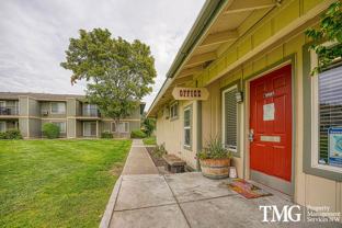 Hood Manor Apartments - Photo 1 of 1