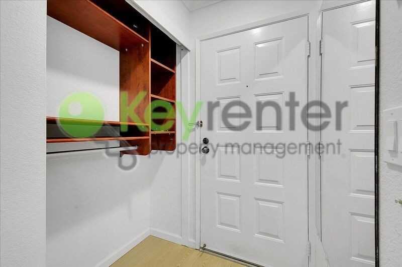 1629 10th St #2 - Photo 5 of 21