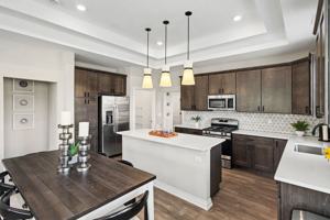 featured image of 621 805 Heritage Woods Dr.