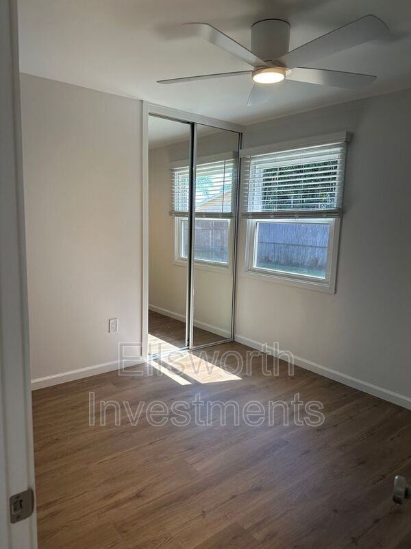 3341 Luna Ave - Photo 7 of 10