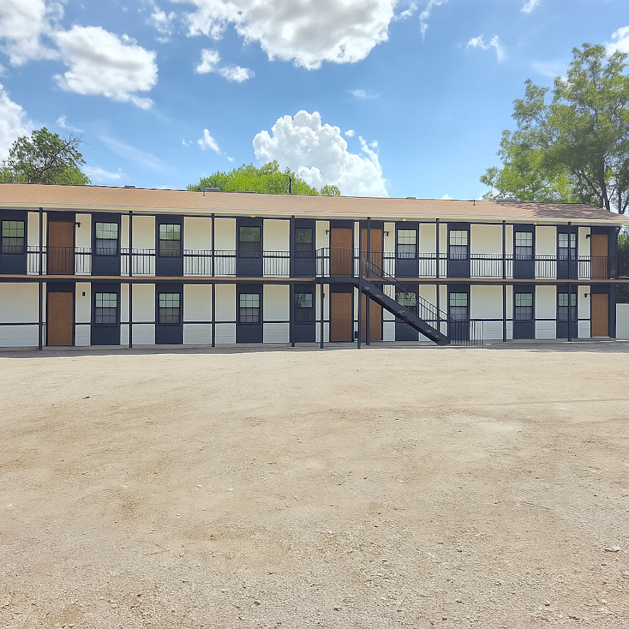 716 Ave I Apts - Photo 7 of 16