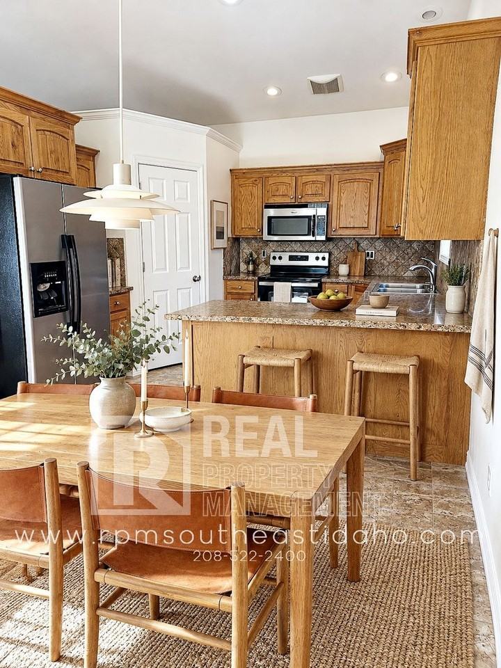 57 N Hillside - Photo 2 of 50