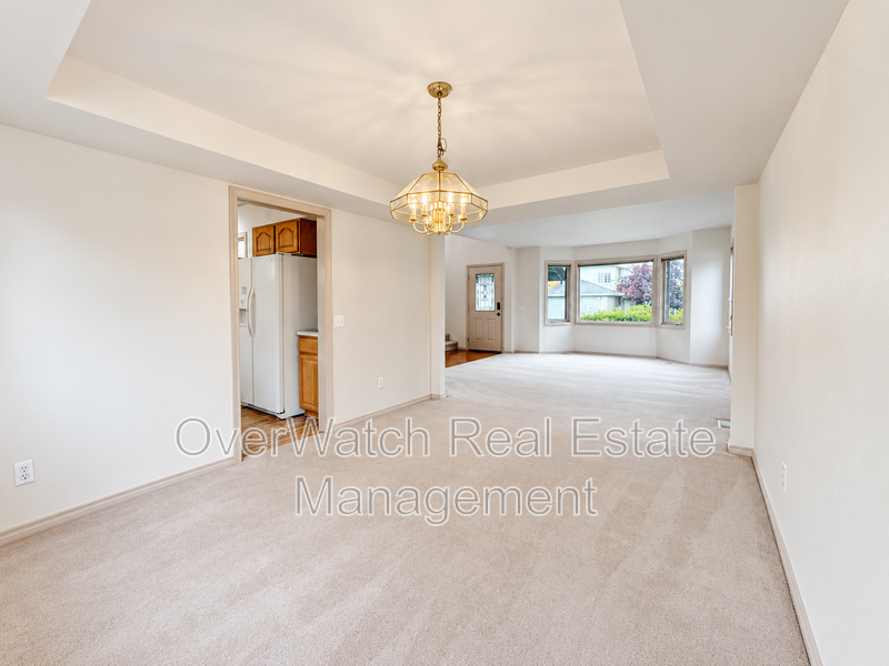 2523 Brook Hill Cir - Photo 5 of 42