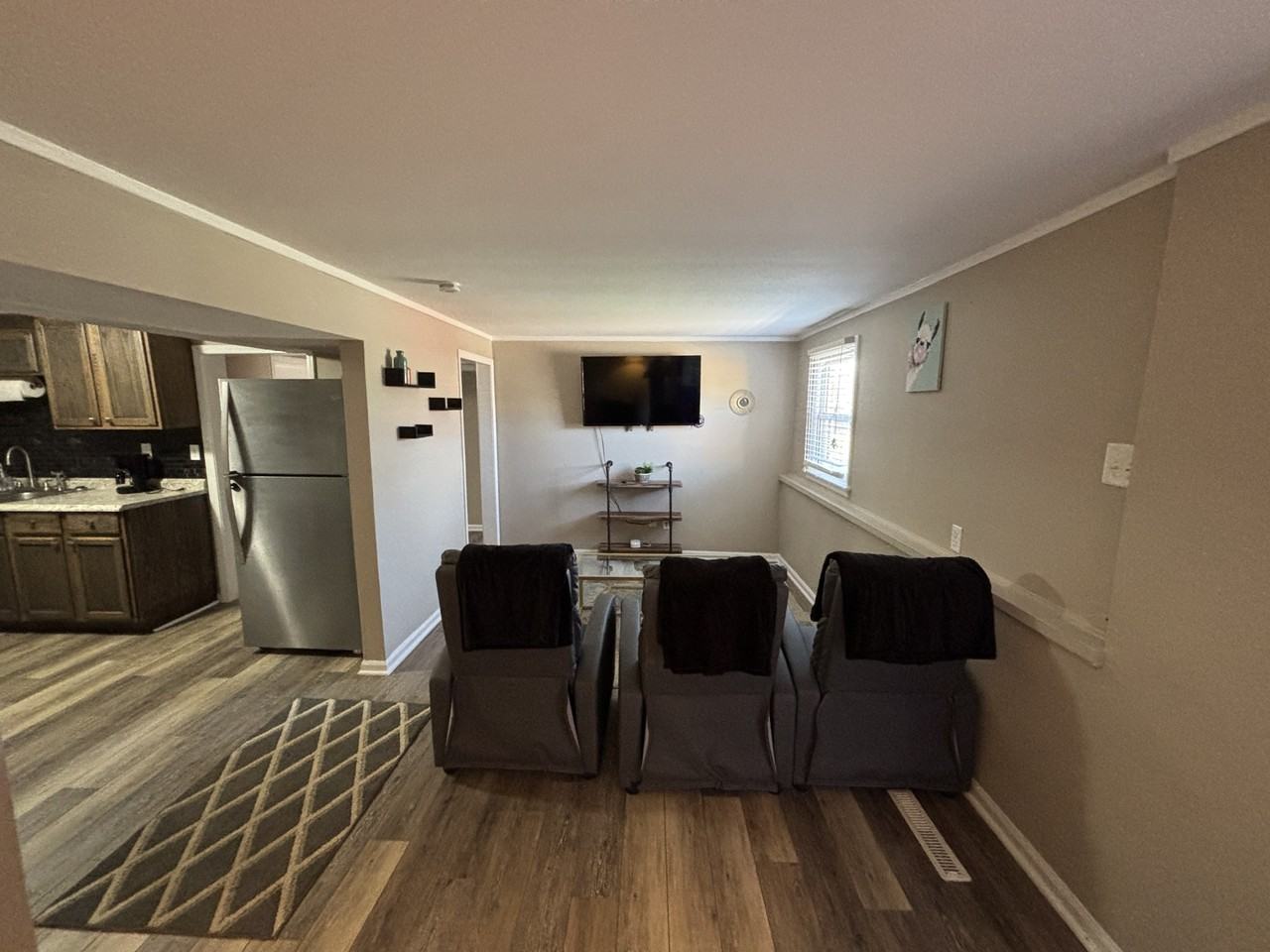 102 Tracy Drive - Photo 6 of 16