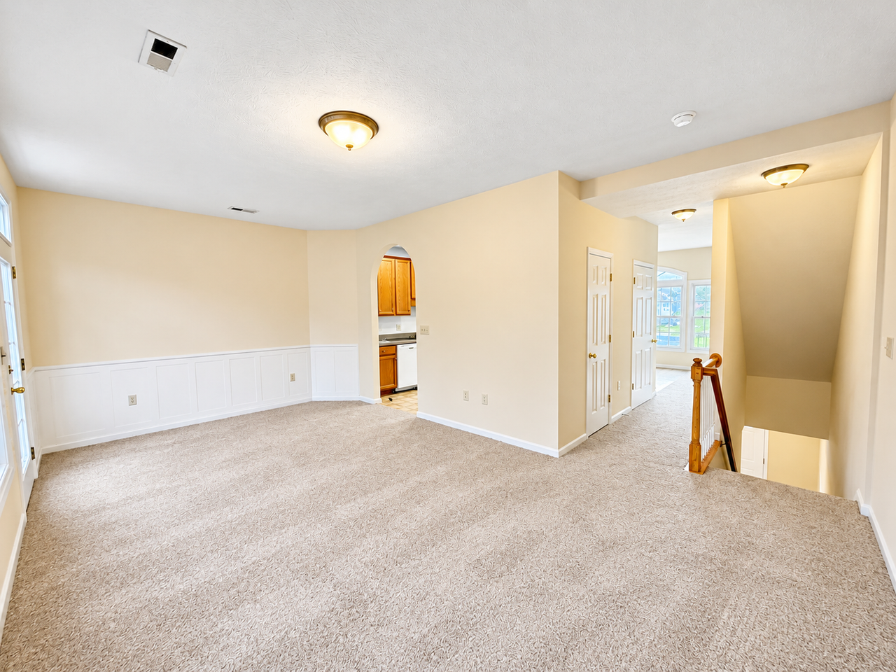 1410 Verdant Spring Ln - Photo 3 of 13