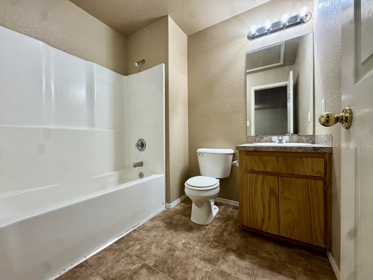 303 South Roland Road - Parkview - Photo 5 of 7