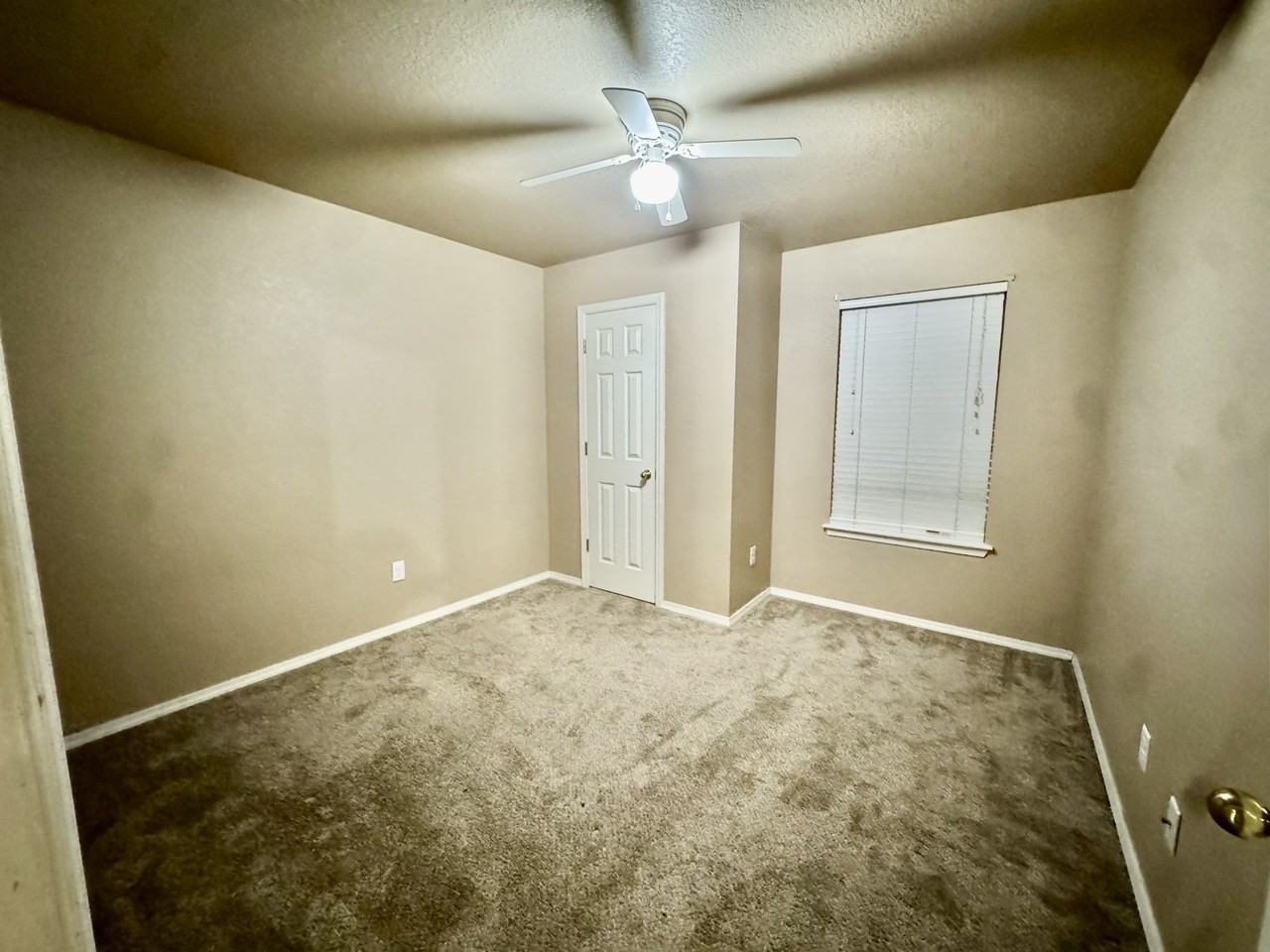 303 South Roland Road - Parkview - Photo 6 of 7