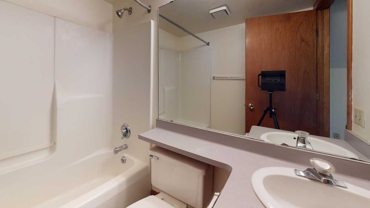 11 East Gilman Street - Photo 4 of 22