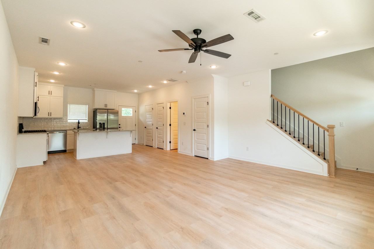 1851 South Garland Avenue - Photo 3 of 16