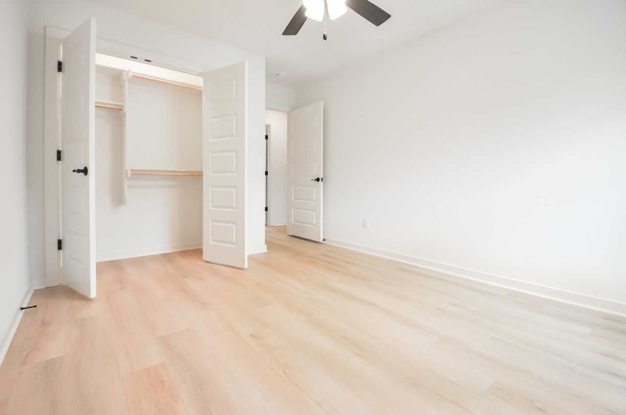 1863 South Garland Avenue - Photo 7 of 14