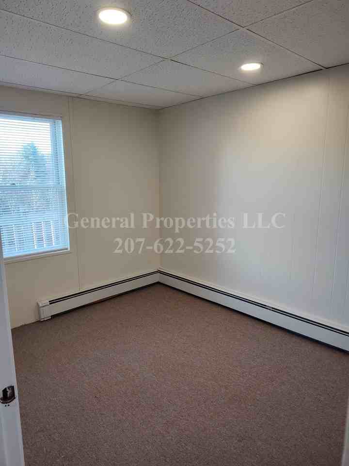 584 Riverside Drive - Photo 6 of 10