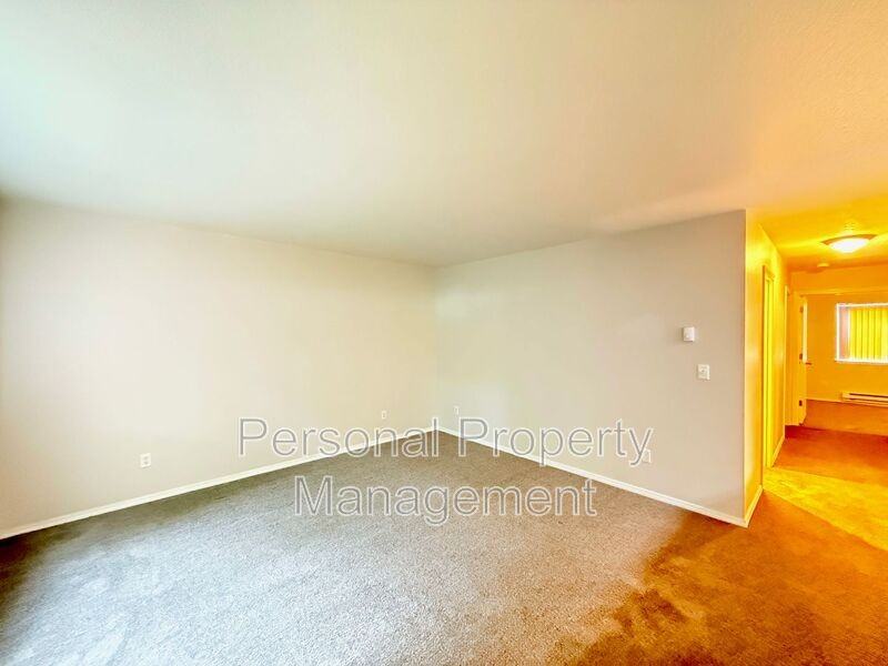 3412 Ne 66th Ave #A03 - Photo 4 of 20