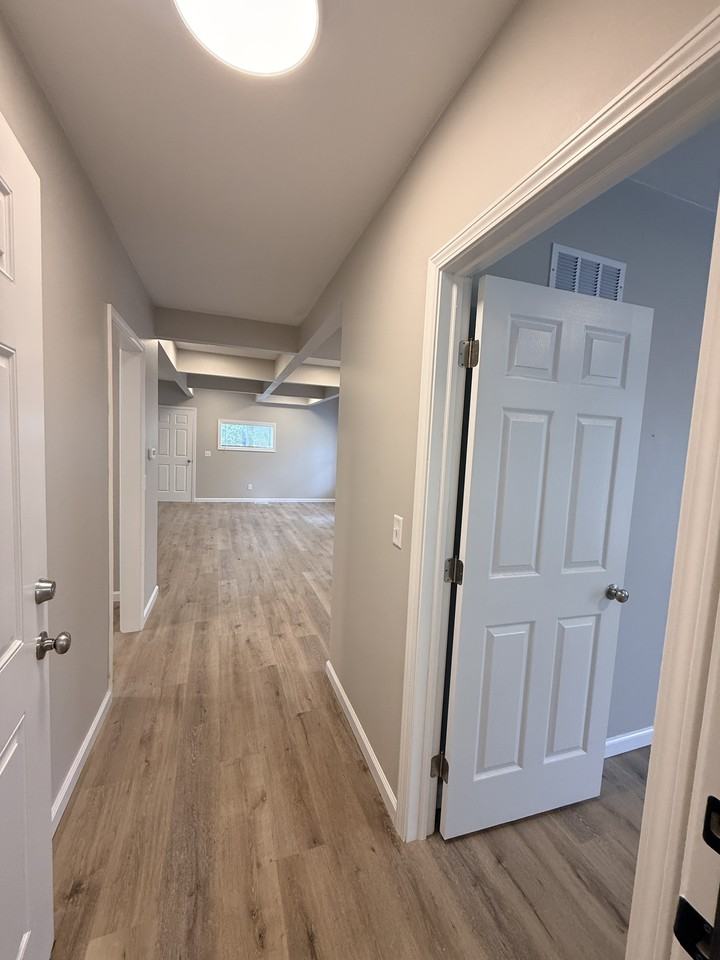 207 West Vine Street - Photo 7 of 17