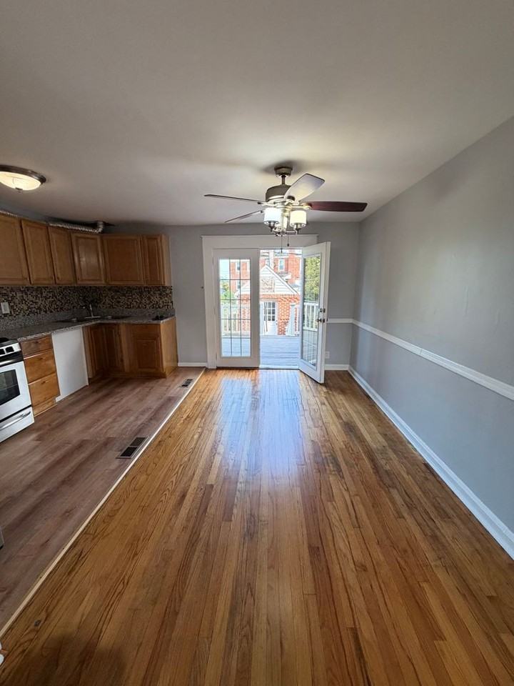 749 Aldworth Rd - Photo 5 of 19
