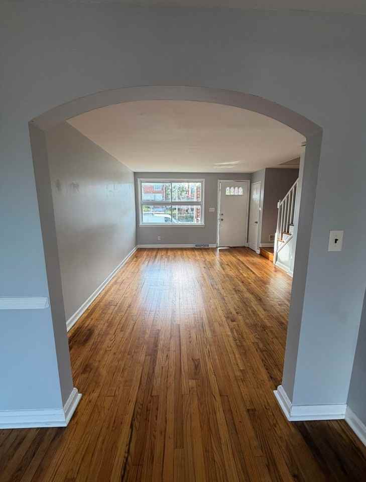 749 Aldworth Rd - Photo 7 of 19