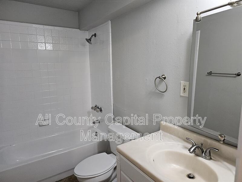 308 Mary St #308 - Photo 7 of 7