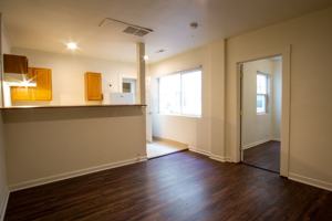 featured image of 2044 N Kilpatrick St #103