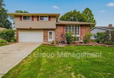 8071 Meadowdale Dr - Photo 1 of 1